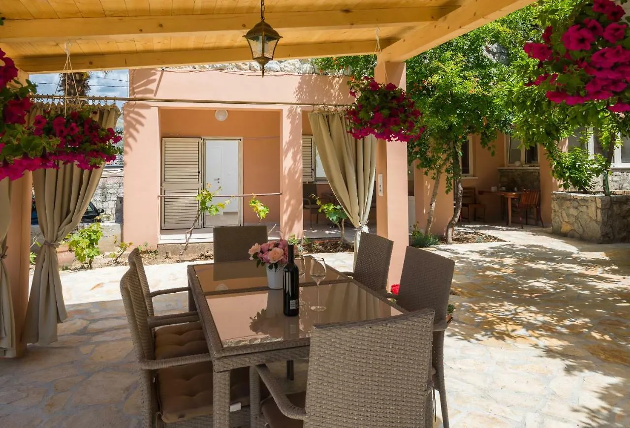 Apartmani Oaza Trogir Apartment