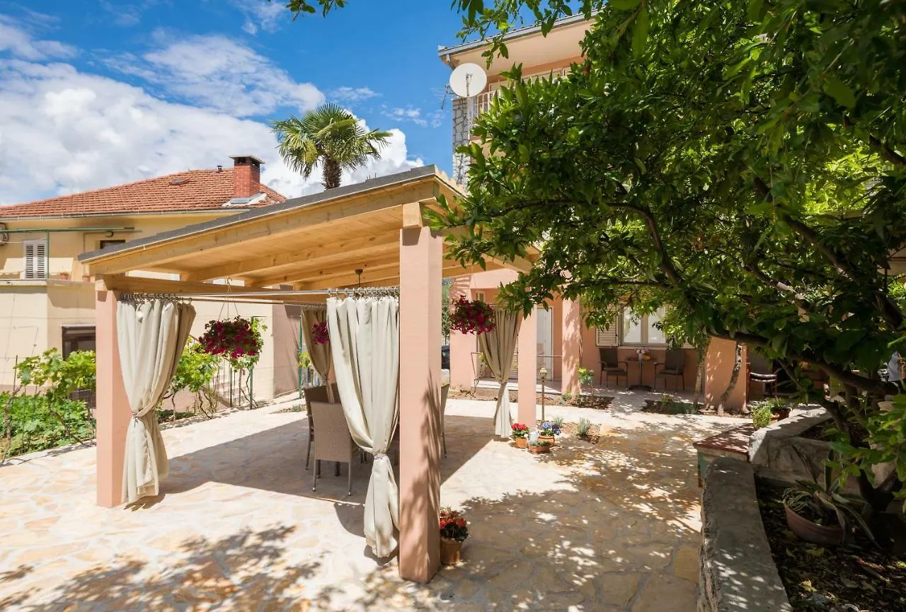 Apartament Apartmani Oaza Trogir